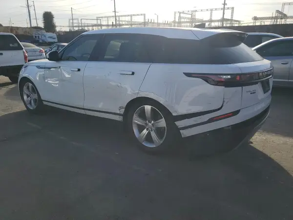 SALYB2RV8JA727382 2018 LAND ROVER RANGE ROVER - Image 2