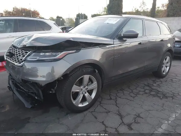 SALYB2RV8JA728578 2018 LAND ROVER RANGE ROVER VELAR - Image 2