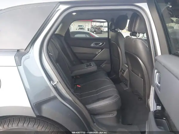 SALYB2RV8JA728578 2018 LAND ROVER RANGE ROVER VELAR - Image 8