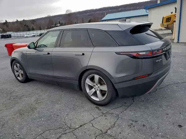 SALYB2RV8JA743095 2018 LAND ROVER RANGE ROVER VELAR - Image 2