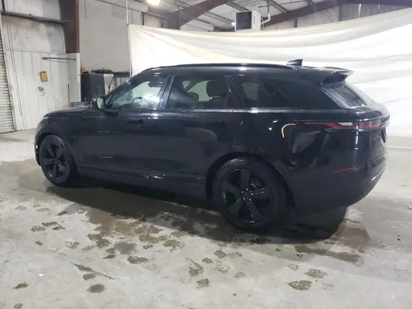 SALYB2RV9JA754137 2018 LAND ROVER RANGE ROVER - Image 2