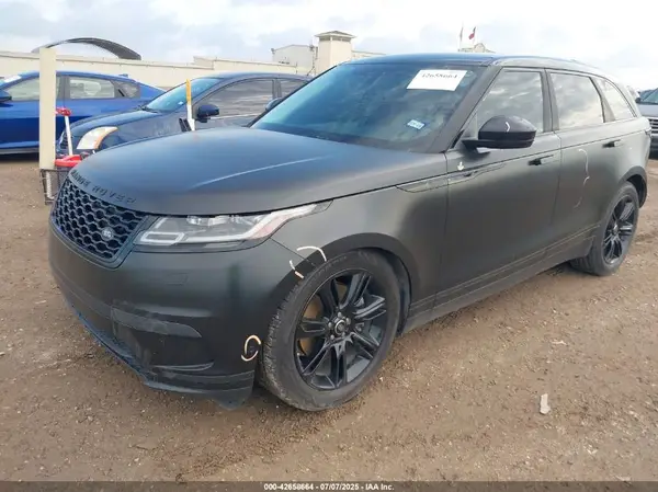 SALYB2RVXJA739307 2018 LAND ROVER RANGE ROVER VELAR - Image 2