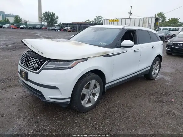 SALYB2RX0JA734201 2018 LAND ROVER RANGE ROVER VELAR - Image 2