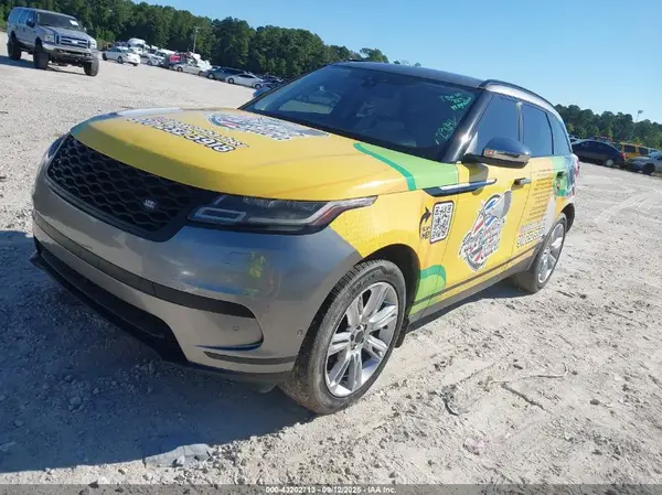 SALYB2RX1JA724633 2018 LAND ROVER RANGE ROVER VELAR - Image 2
