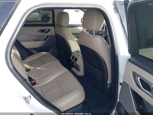 SALYB2RX1JA760659 2018 LAND ROVER RANGE ROVER VELAR - Image 8