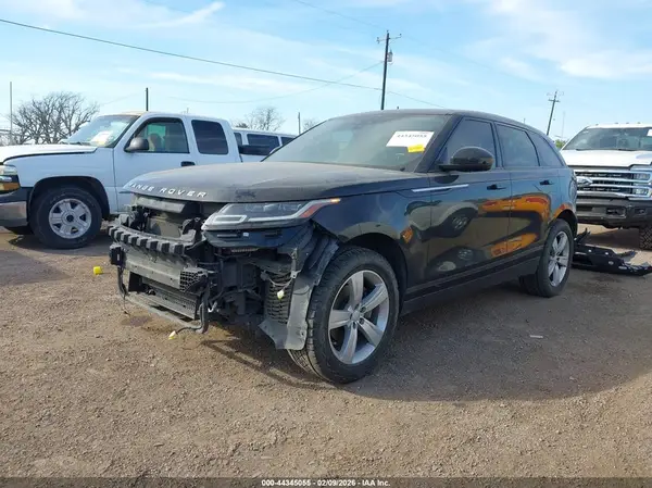 SALYB2RX3JA712046 2018 LAND ROVER RANGE ROVER VELAR - Image 2