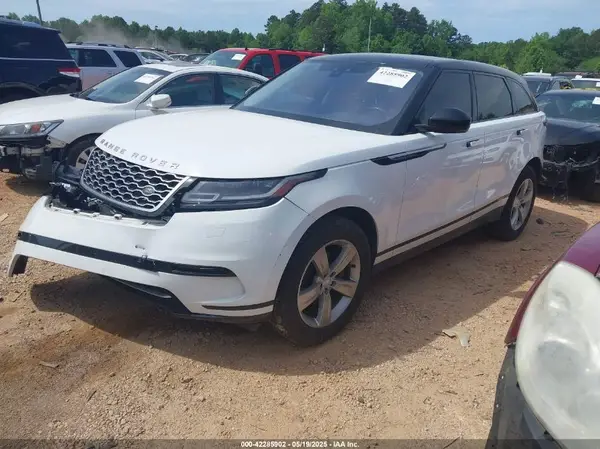 SALYB2RX3JA721684 2018 LAND ROVER RANGE ROVER VELAR - Image 2