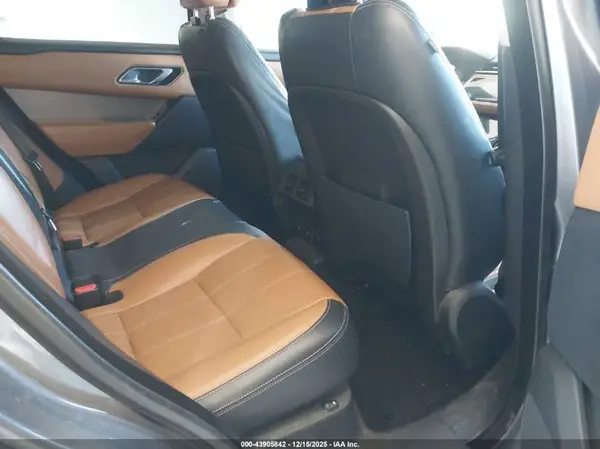 SALYB2RX3JA722818 2018 LAND ROVER RANGE ROVER VELAR - Image 8