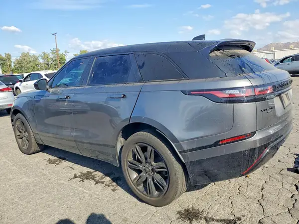 SALYB2RX3JA775972 2018 LAND ROVER RANGE ROVER - Image 2