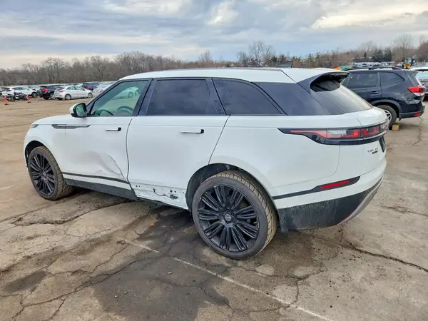 SALYB2RX4JA727994 2018 LAND ROVER RANGE ROVER - Image 2