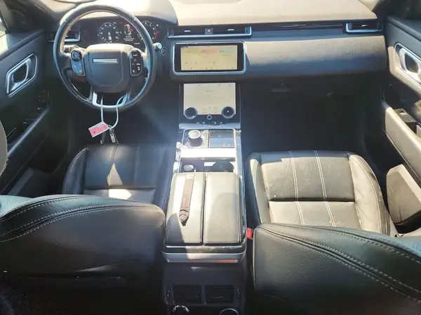 SALYB2RX5JA735716 2018 LAND ROVER RANGE ROVER VELAR - Image 8