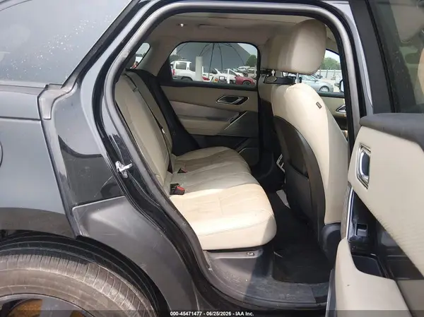 SALYB2RX5JA749731 2018 LAND ROVER RANGE ROVER VELAR - Image 8