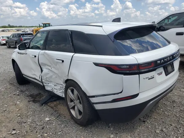 SALYB2RX6JA706838 2018 LAND ROVER RANGE ROVER VELAR - Image 2