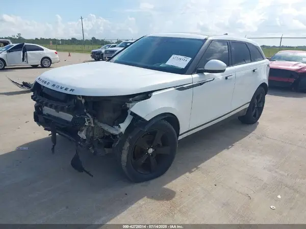 SALYB2RX6JA732226 2018 LAND ROVER RANGE ROVER VELAR - Image 2