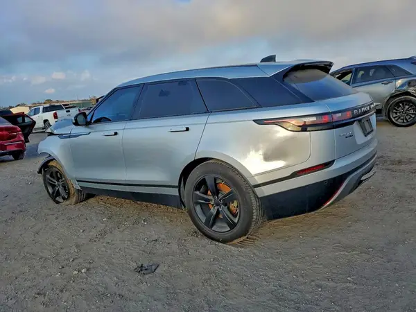 SALYB2RX6JA736213 2018 LAND ROVER RANGE ROVER VELAR - Image 2