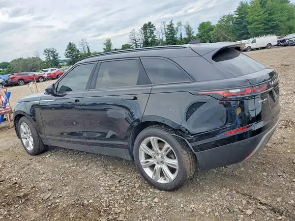 SALYB2RX7JA743610 2018 LAND ROVER RANGE ROVER VELAR - Image 2