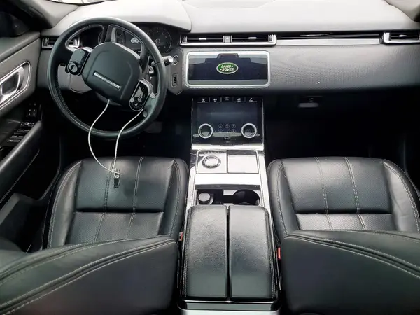 SALYB2RX7JA743610 2018 LAND ROVER RANGE ROVER VELAR - Image 8