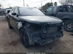 SALYB2RX8JA772534 2018 LAND ROVER RANGE ROVER VELAR
