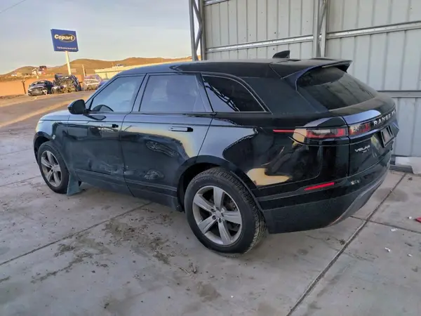 SALYB2RX9JA721432 2018 LAND ROVER RANGE ROVER VELAR - Image 2