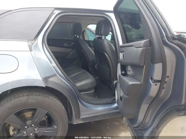 SALYB2RX9JA732317 2018 LAND ROVER RANGE ROVER VELAR - Image 8