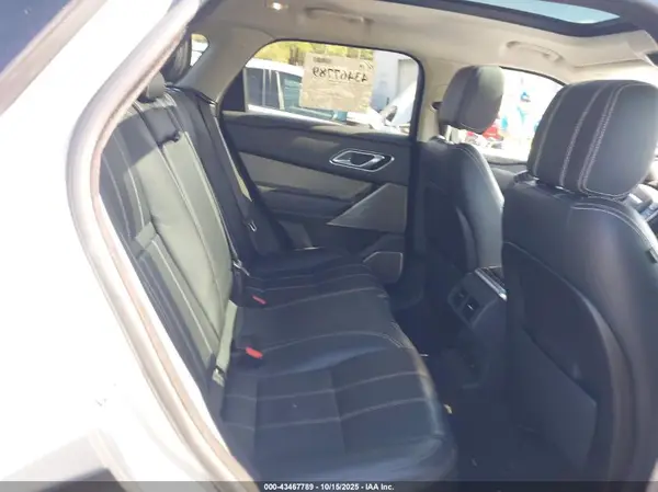 SALYB2RX9JA759288 2018 LAND ROVER RANGE ROVER VELAR - Image 8