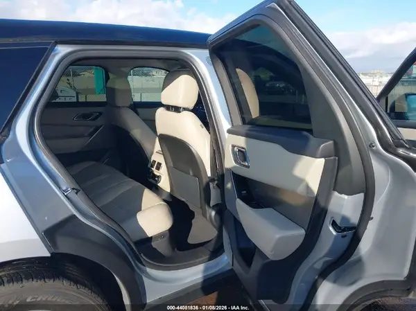 SALYB2RXXJA718300 2018 LAND ROVER RANGE ROVER VELAR - Image 8