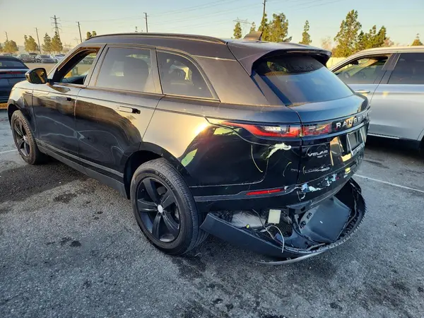SALYB2RXXJA748817 2018 LAND ROVER RANGE ROVER - Image 2