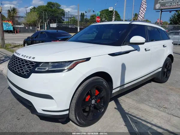 SALYB2RXXJA777427 2018 LAND ROVER RANGE ROVER VELAR - Image 2