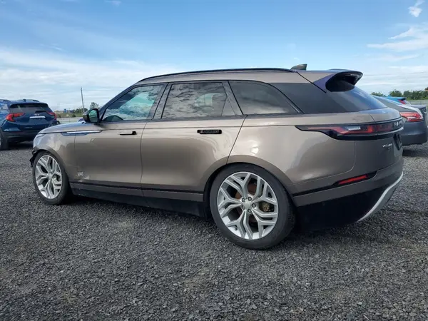 SALYC2RV2JA705245 2018 LAND ROVER RANGE ROVER VELAR - Image 2