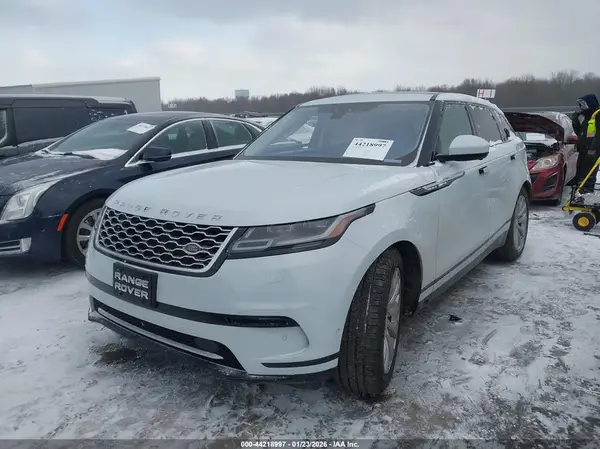 SALYC2RV3JA729344 2018 LAND ROVER RANGE ROVER VELAR - Image 2