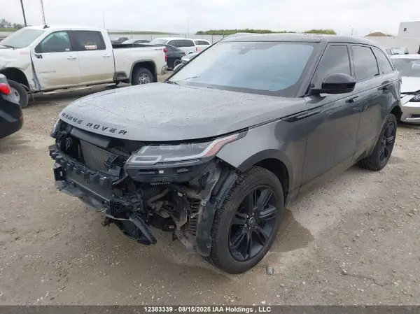 SALYC2RV4JA758979 2018 LAND ROVER RANGE ROVER VELAR - Image 2