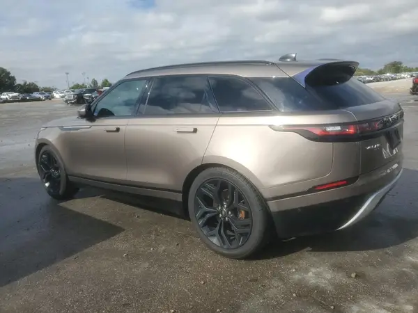 SALYC2RV5JA708141 2018 LAND ROVER RANGE ROVER VELAR - Image 2