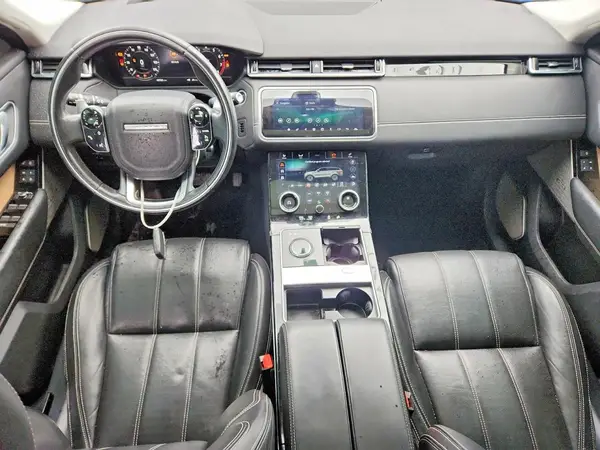 SALYC2RV8JA701121 2018 LAND ROVER RANGE ROVER VELAR - Image 8