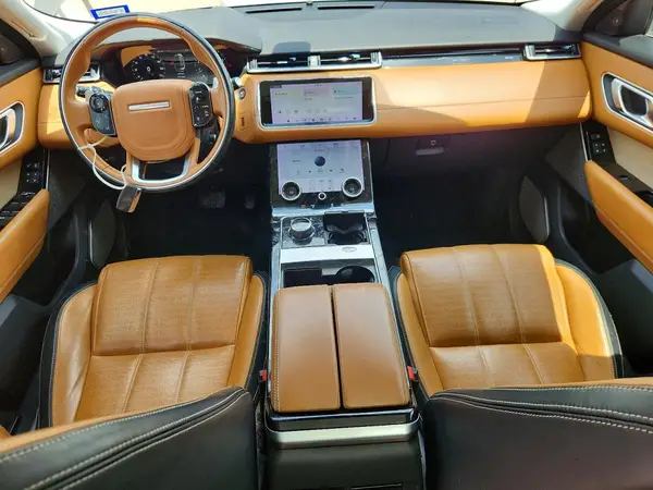 SALYC2RV8JA702723 2018 LAND ROVER RANGE ROVER VELAR - Image 8