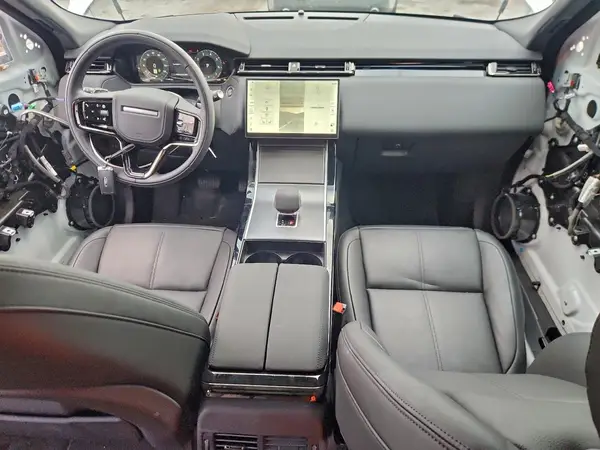 SALYJ2EX3TA822381 2026 LAND ROVER RANGE ROVER VELAR - Image 8