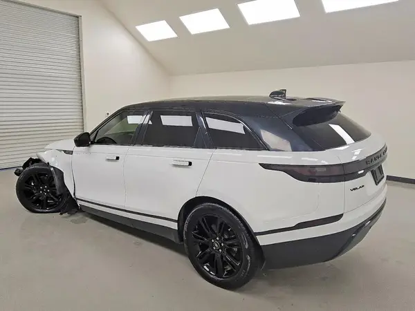 SALYJ2EX4MA303695 2021 LAND ROVER RANGE ROVER - Image 2