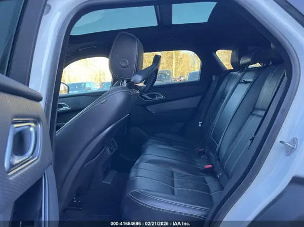 SALYJ2EX6PA353518 2023 LAND ROVER RANGE ROVER VELAR - Image 8