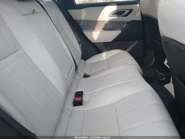 SALYJ2EX7MA297682 2021 LAND ROVER RANGE ROVER VELAR - Image 8