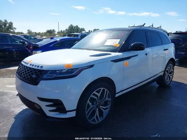 SALYK2EX1LA245220 2020 LAND ROVER RANGE ROVER VELAR - Image 2
