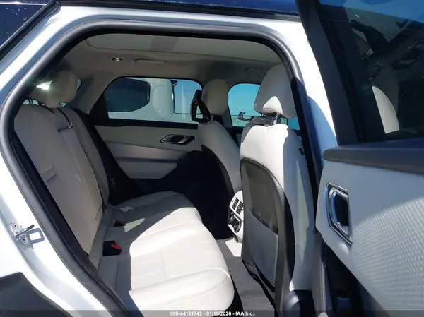 SALYK2EX1LA245220 2020 LAND ROVER RANGE ROVER VELAR - Image 8