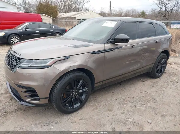 SALYK2EX7LA260885 2020 LAND ROVER RANGE ROVER VELAR - Image 2