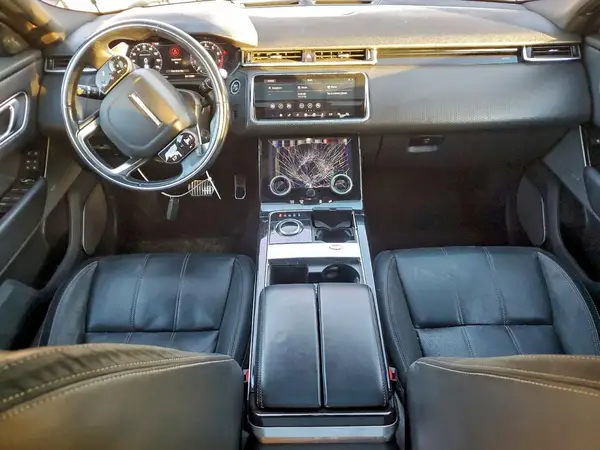 SALYL2EV4KA786935 2019 LAND ROVER RANGE ROVER VELAR - Image 8