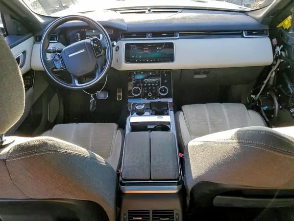 SALYL2EV5KA789360 2019 LAND ROVER RANGE ROVER VELAR - Image 8