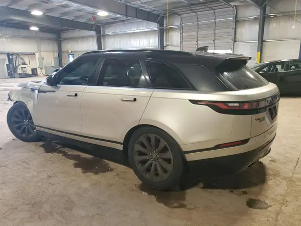 SALYL2EV8KA787456 2019 LAND ROVER RANGE ROVER VELAR - Image 2