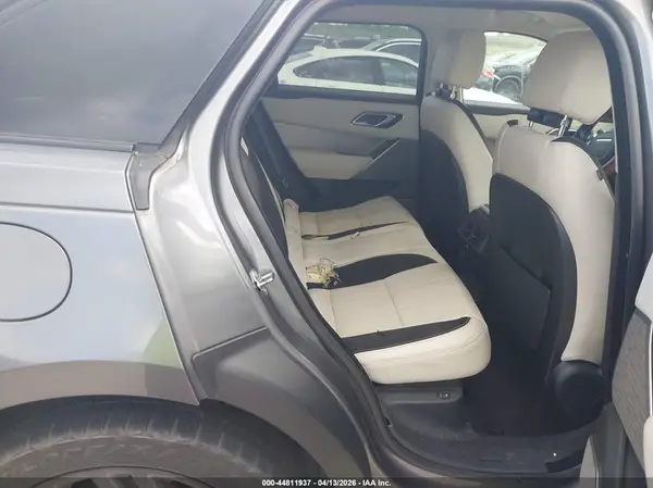 SALYL2EX0KA228033 2019 LAND ROVER RANGE ROVER VELAR - Image 8