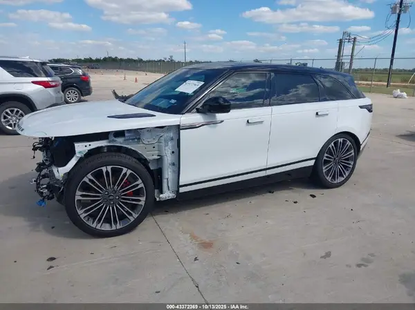 SALYL2EX1SA800632 2025 LAND ROVER RANGE ROVER VELAR - Image 2