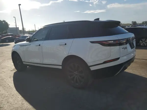 SALYL2EX2KA793531 2019 LAND ROVER RANGE ROVER VELAR - Image 2