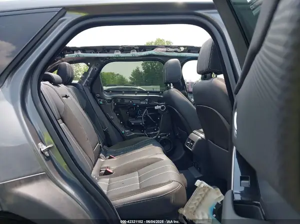 SALYL2EX2KA793688 2019 LAND ROVER RANGE ROVER VELAR - Image 8