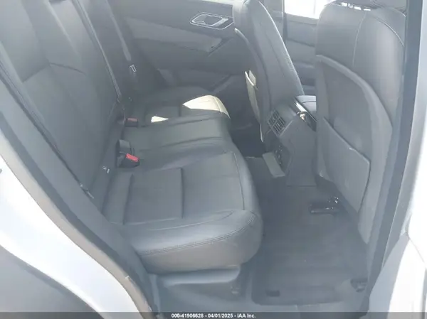 SALYL2EX3SA394546 2025 LAND ROVER RANGE ROVER VELAR - Image 8