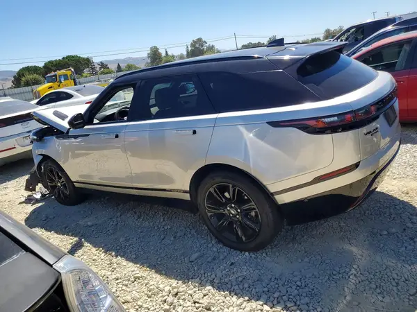 SALYL2EX4KA212949 2019 LAND ROVER RANGE ROVER VELAR - Image 2